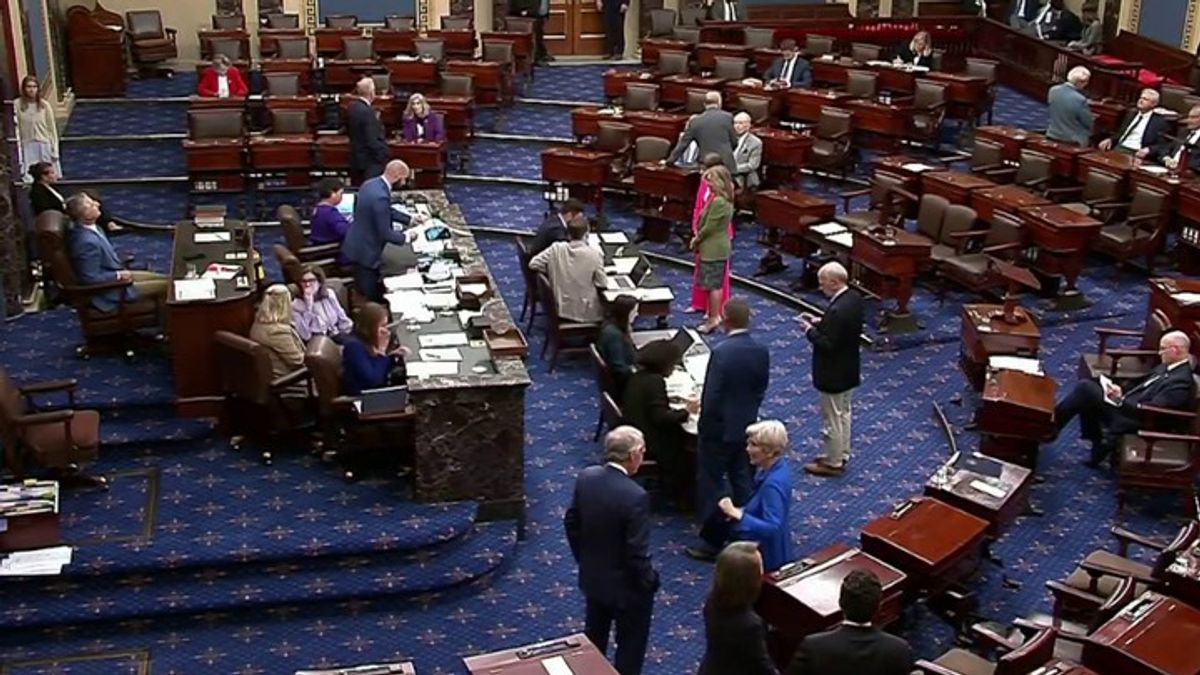 Senate holds 'vote-a-rama' for amendments to Trump spending bill ...