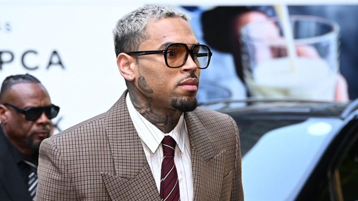 Chris Brown avoids prison for his involvement in a U.K. nightclub brawl ...