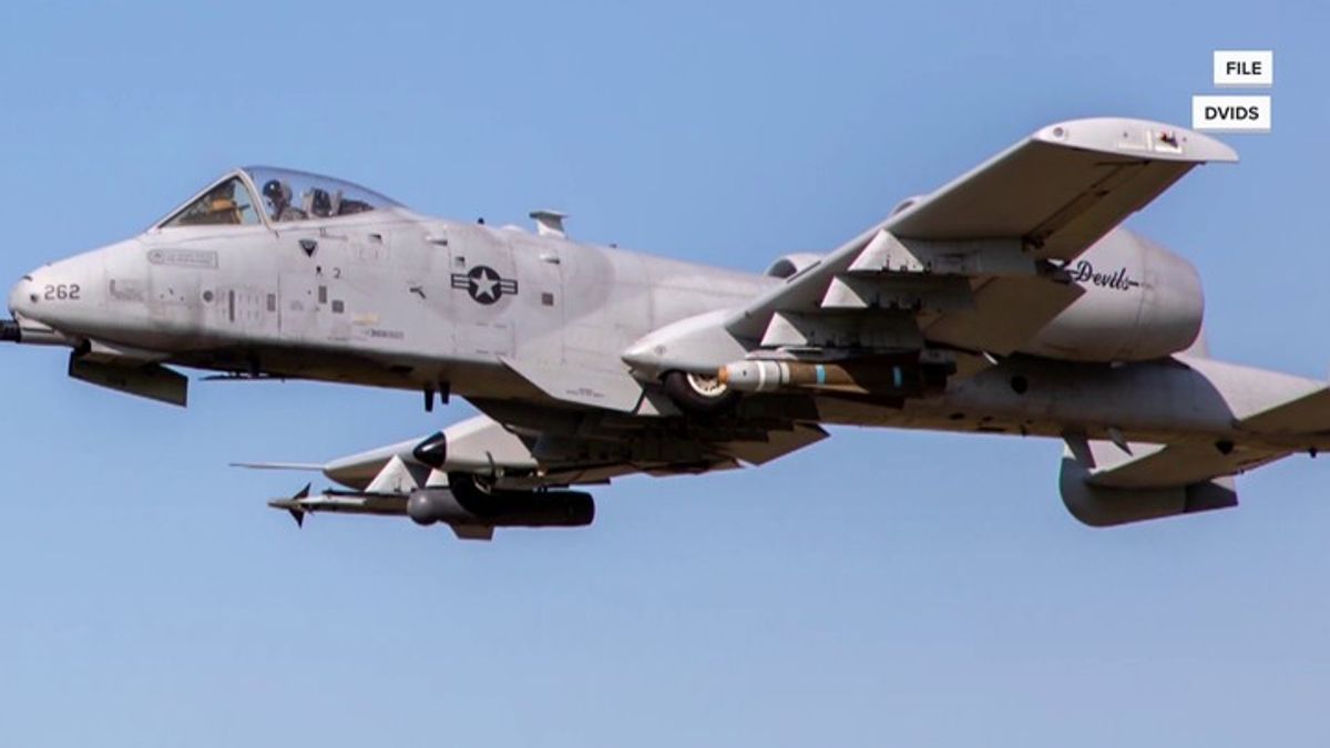 Search Enters 2nd Day for U.S. Airman After Jet Shot Down in Iran ...