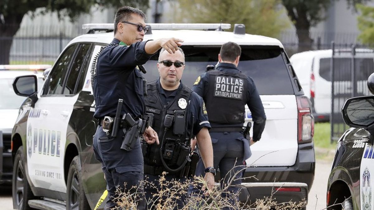 Officials Identify Suspected Shooter in Deadly Dallas ICE Attack ...