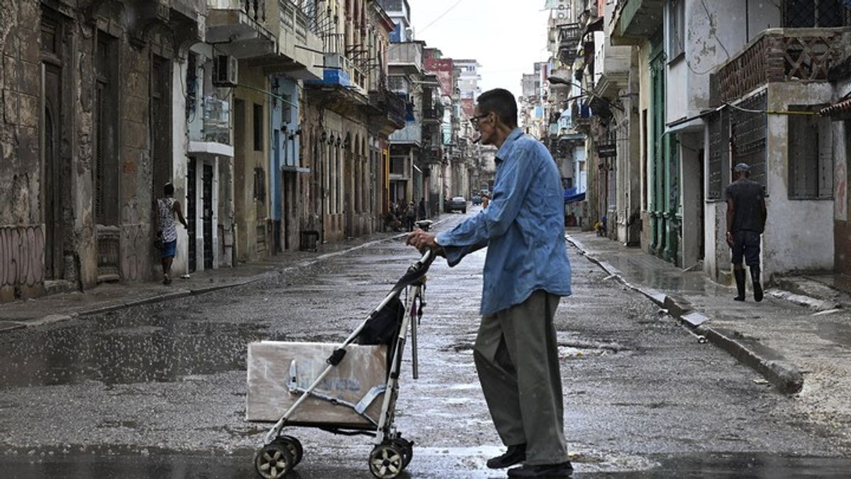 Cuba Faces Energy and Economic Crisis After US Blocks Oil Flow ...