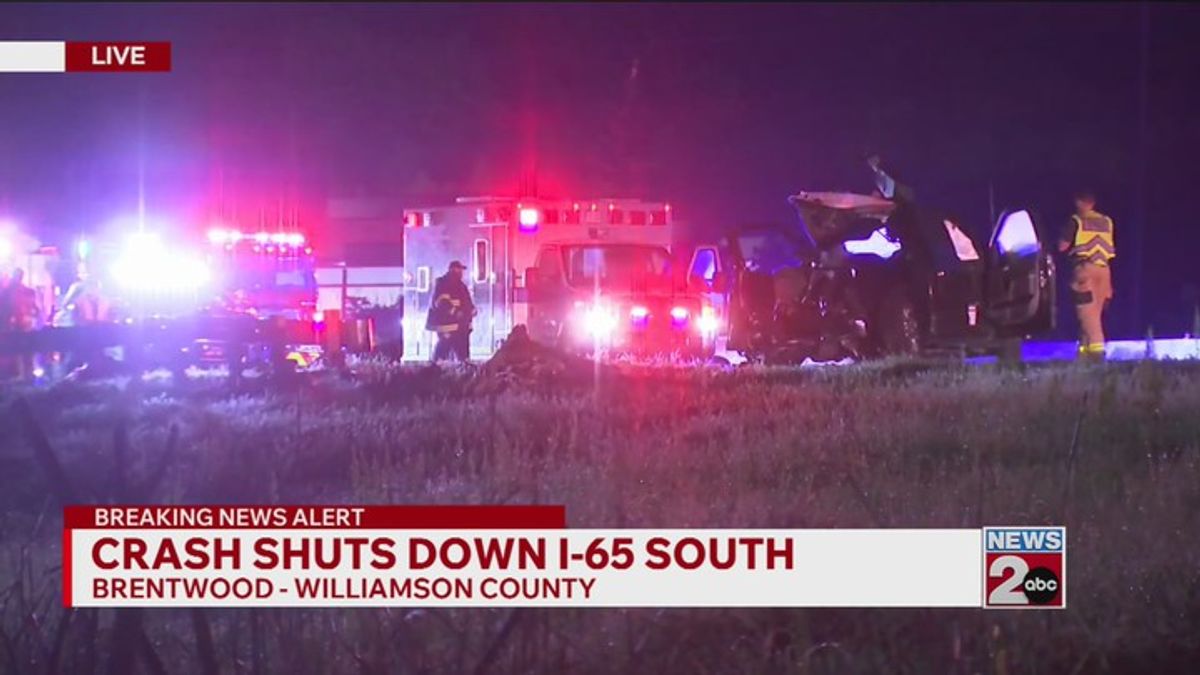 Multi-vehicle crash shuts down I-65S in Brentwood | Haystack News