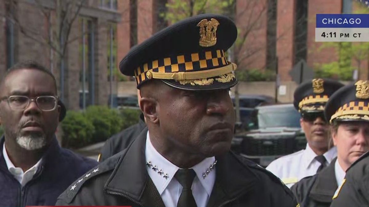 Suspect arrested after 1 officer fatally shot, another wounded at ...