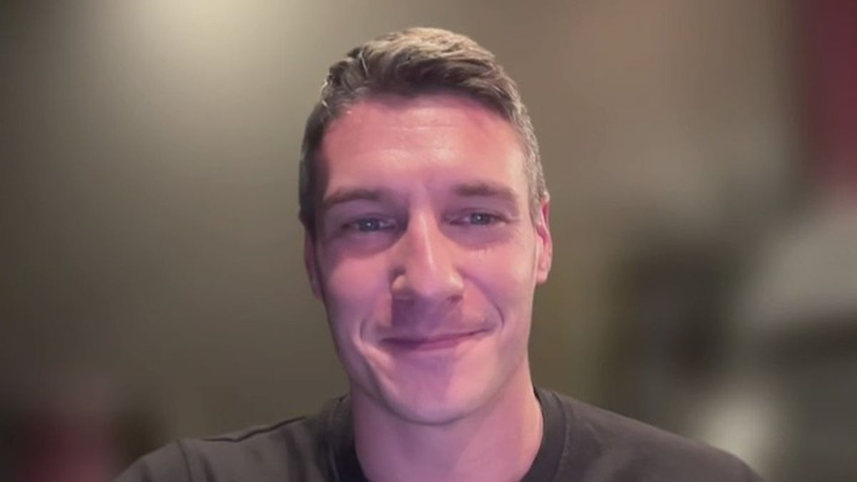 Leak of BDSM pics a 'distraction' from issues, congressional hopeful ...