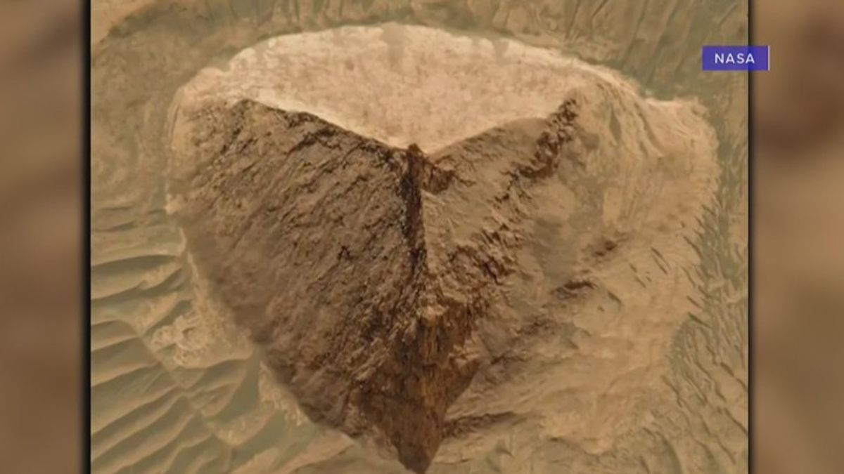 Mars authority has bad news about resurfaced ‘pyramid’ pictures ...