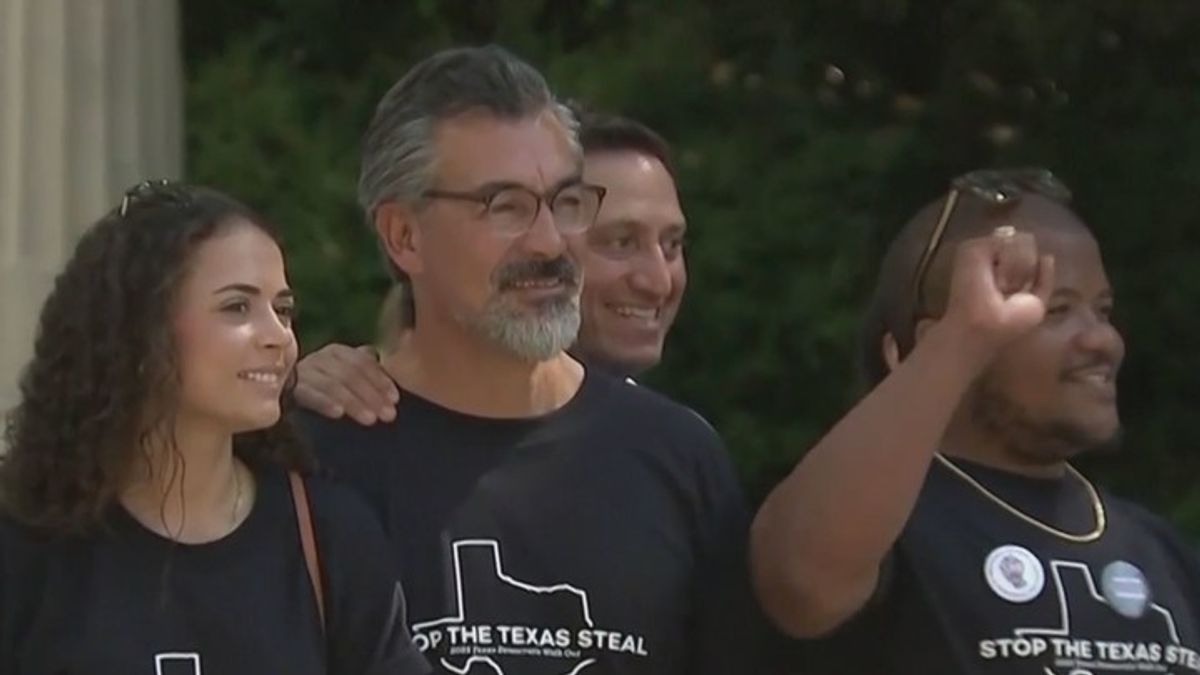 Texas redistricting fight resumes as Dems return under police escort ...