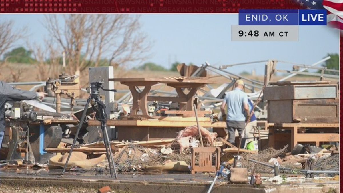 Tornado barrels through Oklahoma, damaging 40 homes and shutting down ...