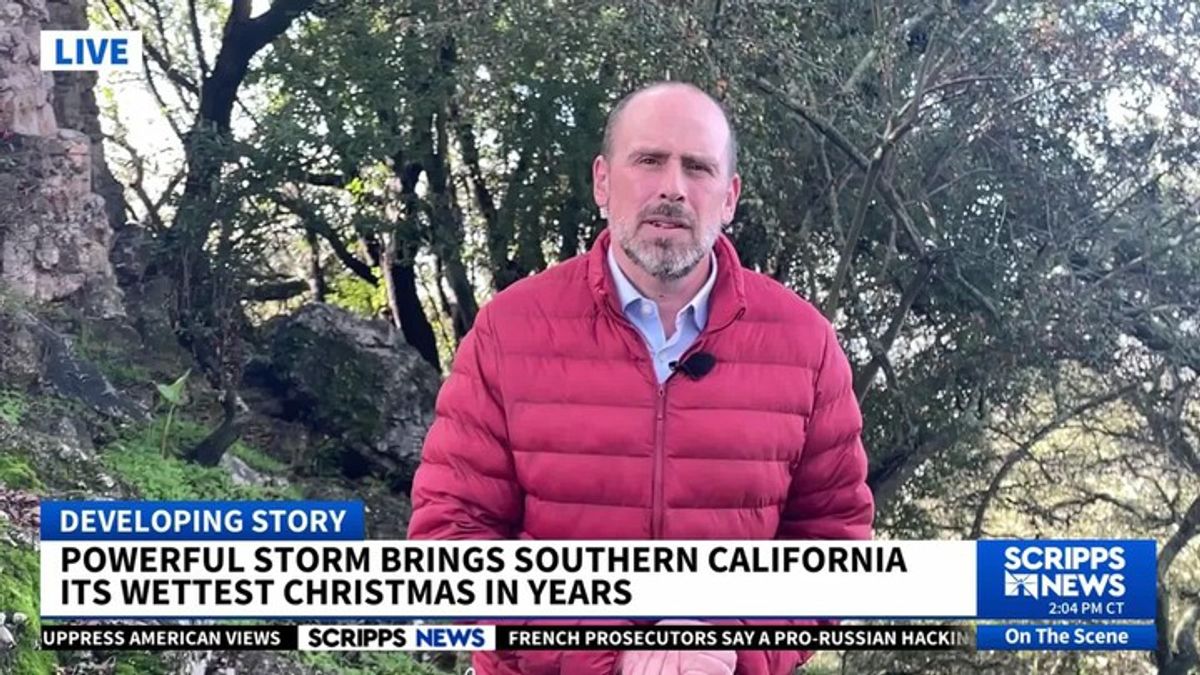 Powerful holiday storm lashes Southern California and brings flash ...