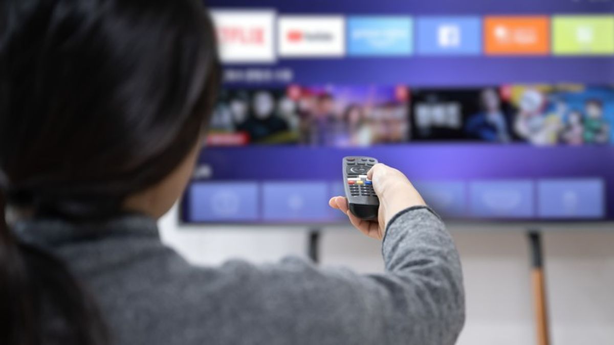 Anthropic warns AI could hijack smart devices | Haystack News