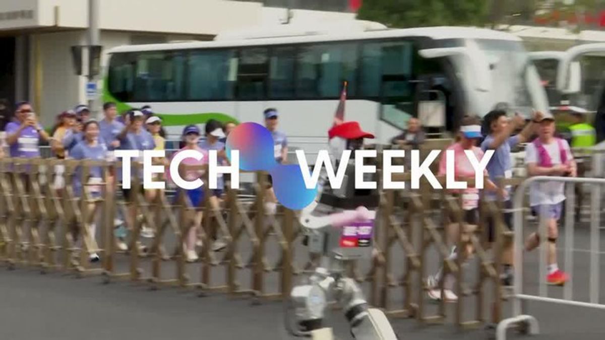 Tech Weekly: Tim Cook steps aside, robots run marathon | Haystack News