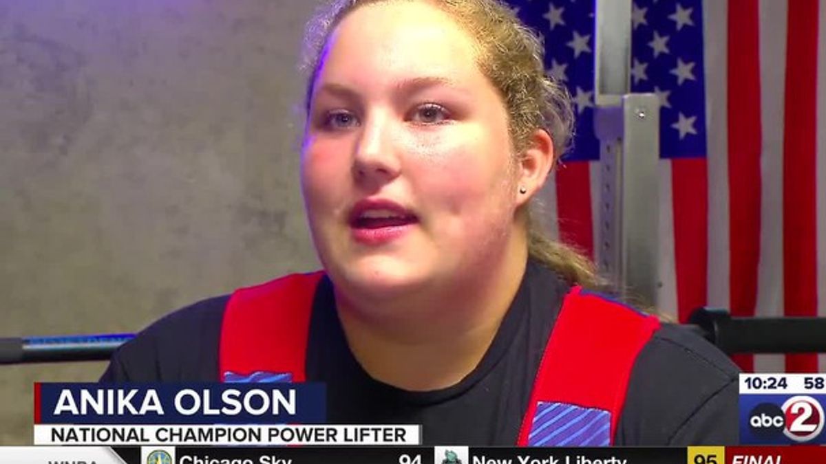 Appleton East powerlifter Anika Olson picked to represent Team USA for ...