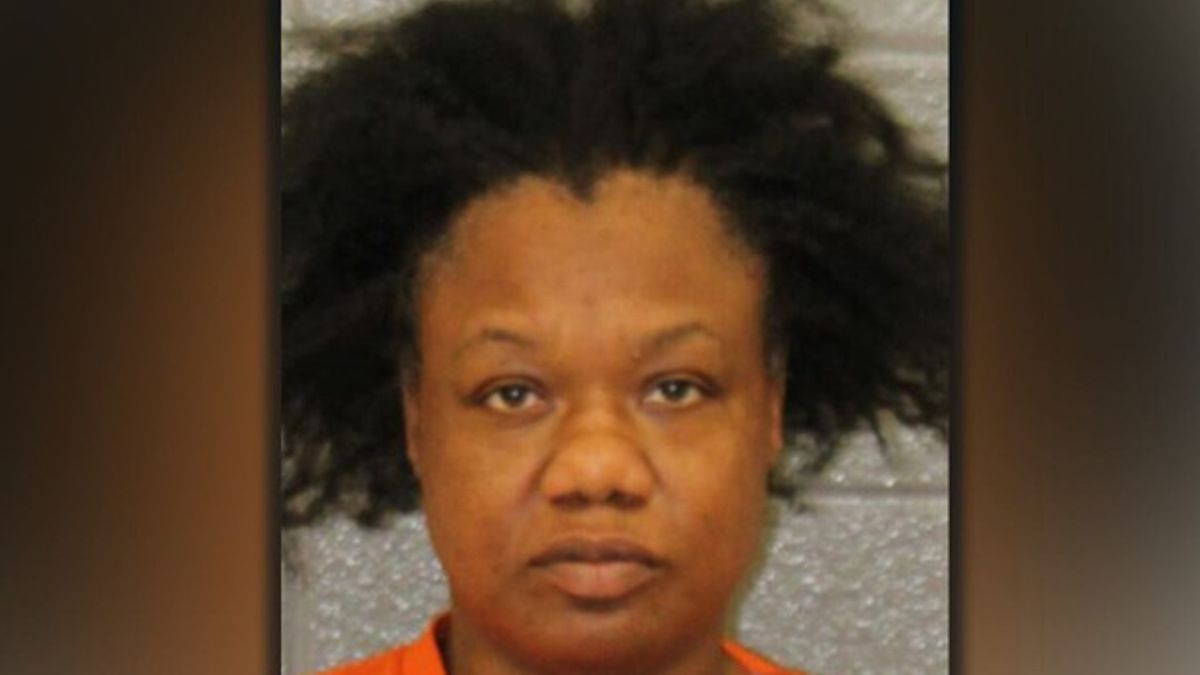 Woman accused of stabbing pregnant mom outside Charlotte Harris Teeter ...