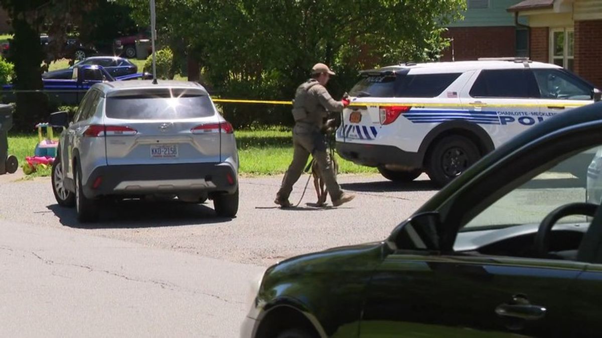 Homicide investigation underway after deadly shooting at west Charlotte ...