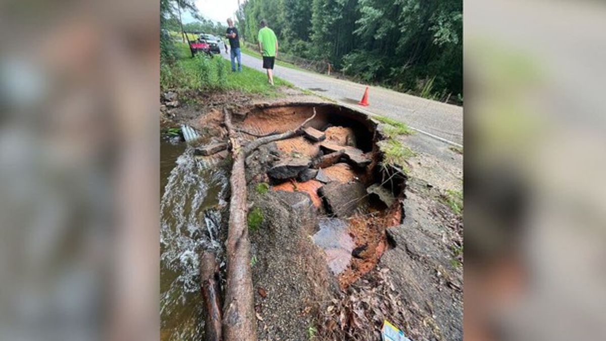 30 roads closed due to flooding across Forrest County, board president ...