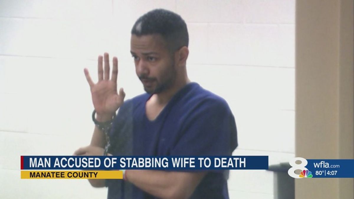 Man accused of stabbing wife to death calls 911 to report incident ...