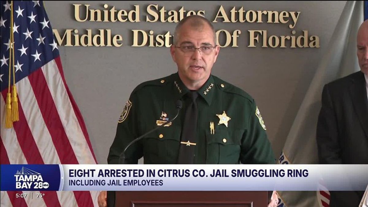 Florida jail employees arrested on bribery in smuggling ring | Haystack ...