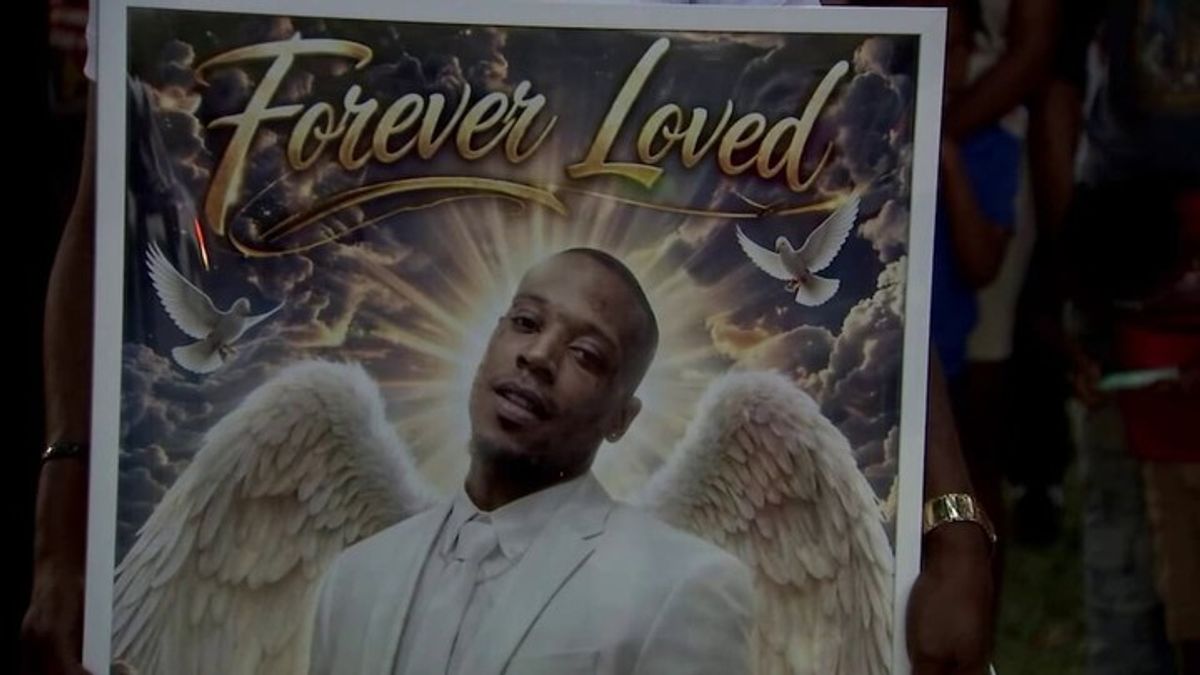 Mourners turn out for Timotheus Reed vigil as family calls for justice ...