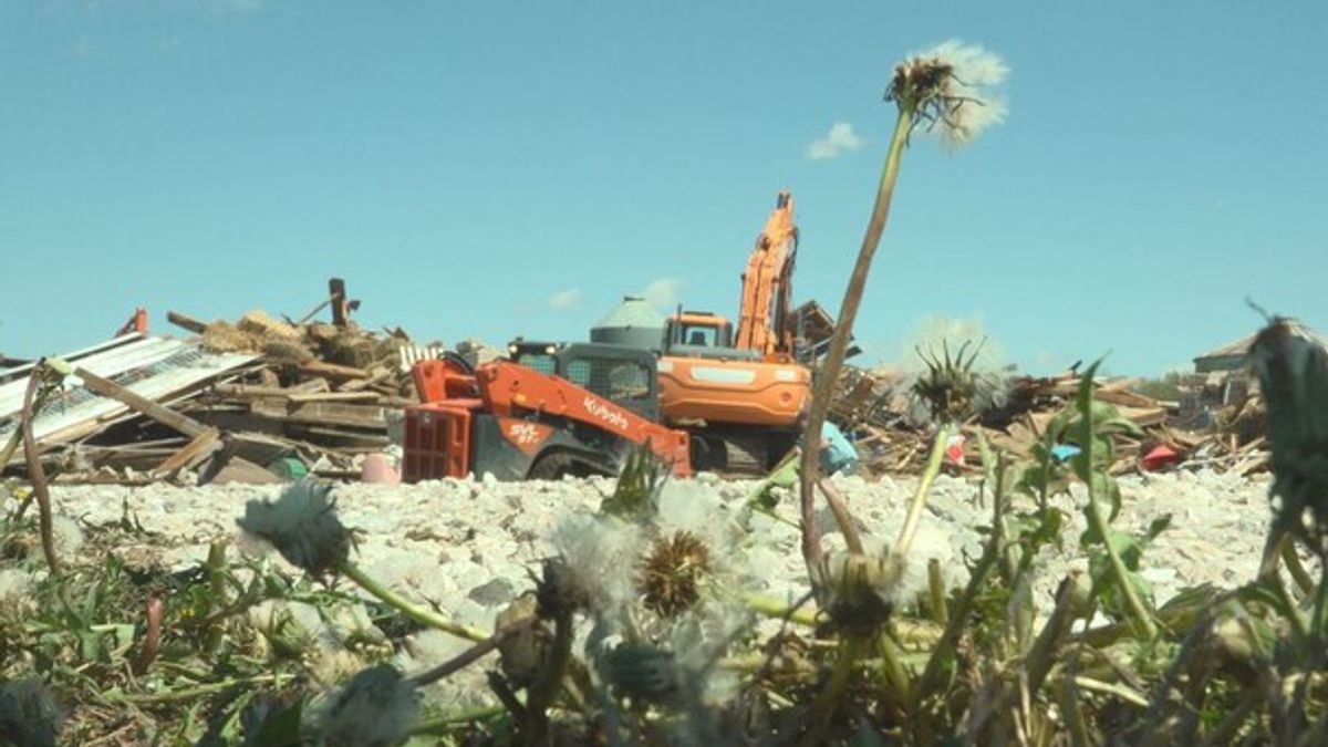 Adams County family picking up the pieces after historic three-story ...