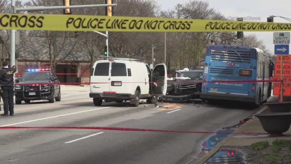 Driver dies by suicide after crash involving Pace bus leaves 14 injured ...