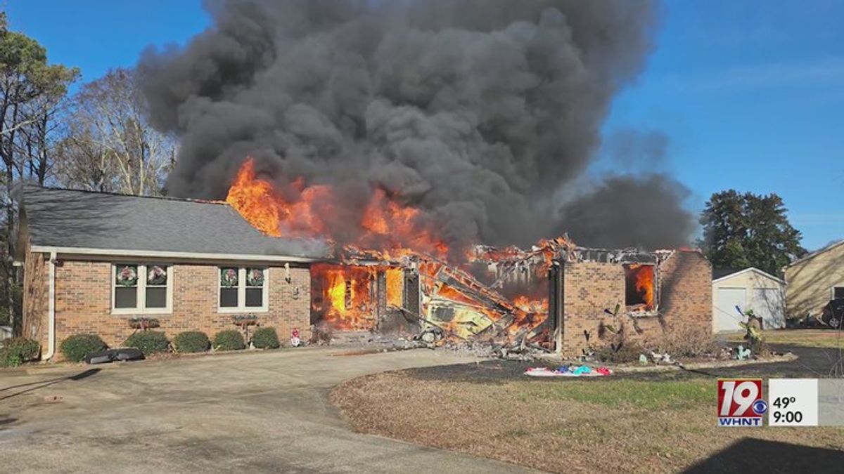 Family Loses Home To Fire In Elkmont | December 21, 2025 | Haystack News