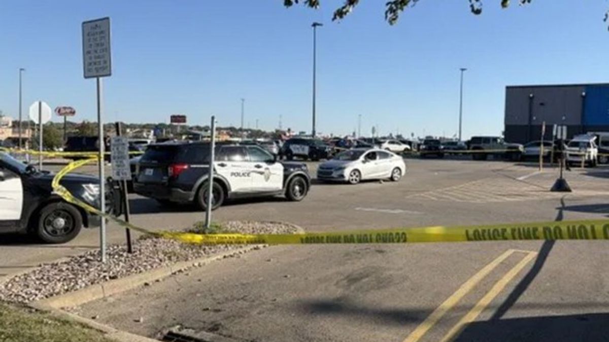 1 person hospitalized following shooting at Sam’s Club | Haystack News