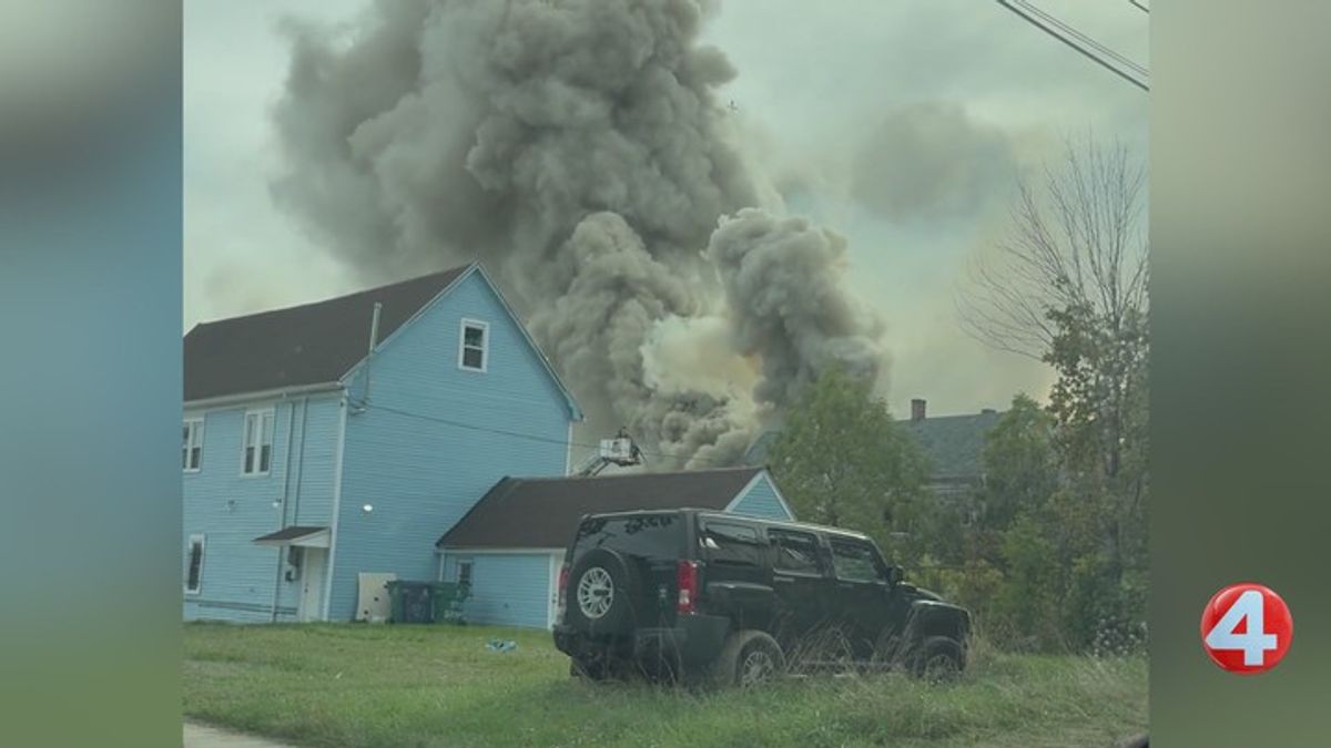 Buffalo Fire Department responds to 2-alarm fire on Sycamore Street ...
