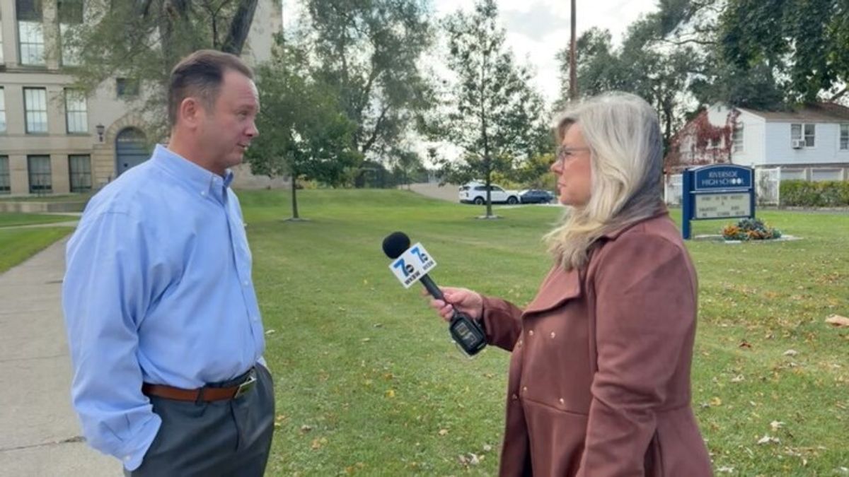 Buffalo teacher fights back against plan to close Riverside High School ...
