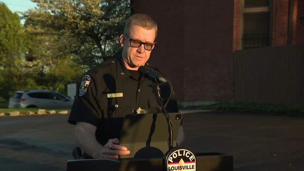 LMPD gives update after homicide suspect fatally shot in downtown ...