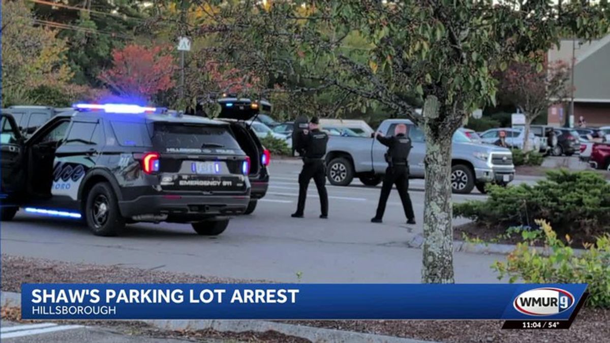 Police draw guns upon car in NH Shaw's parking lot | Haystack News