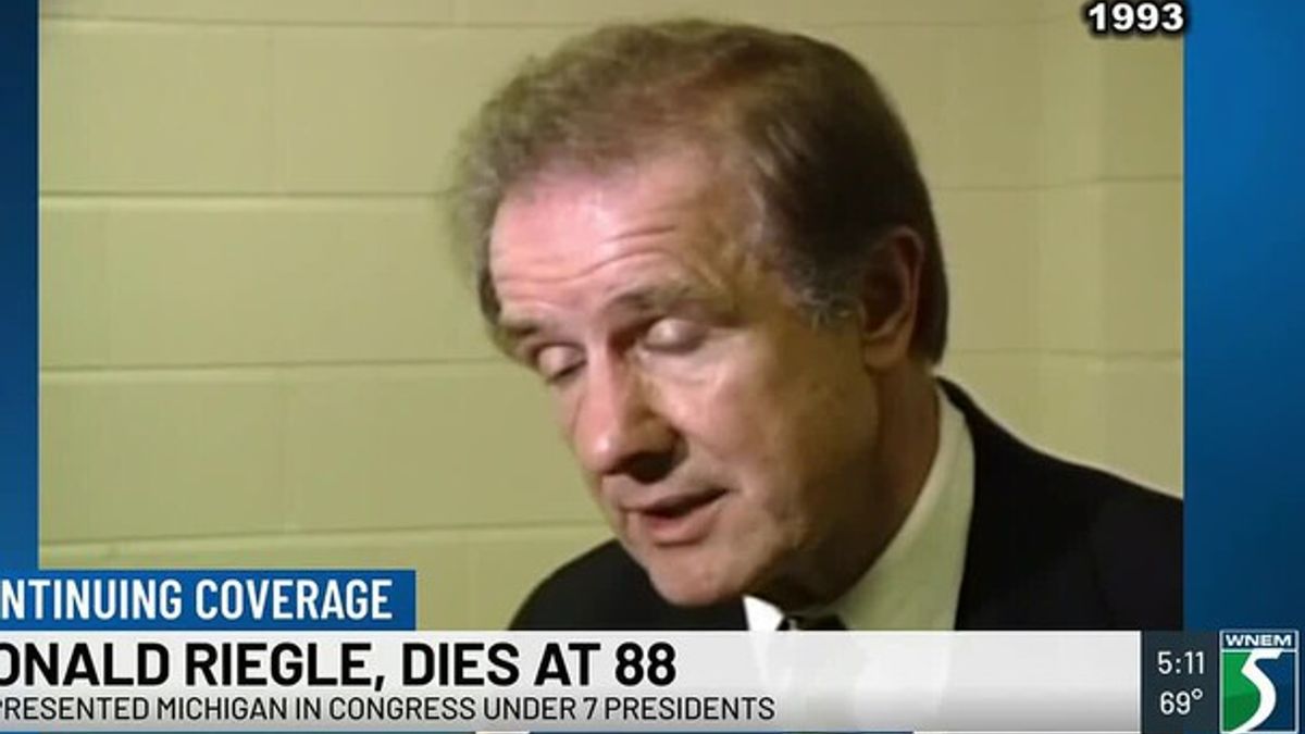 Donald Riegle dies at 88 | Haystack News