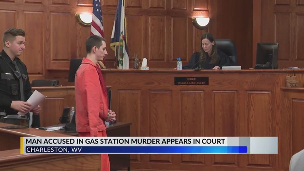 Man accused in Charleston gas station murder appears in court ...