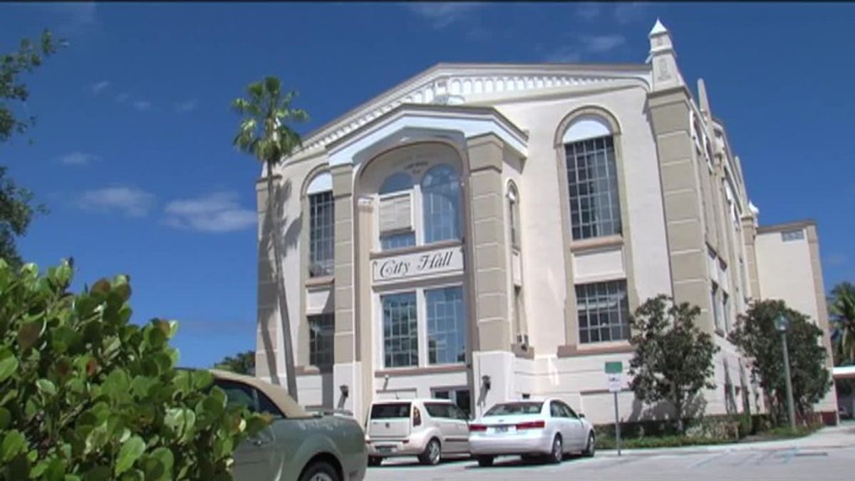 Salary range for Lake Worth Beach city manager raises eyebrows ...