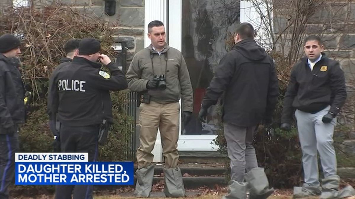 Woman charged with murder for allegedly stabbing daughter to death in ...