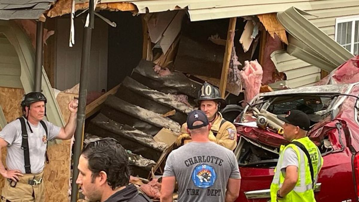 Woman charged after SUV crashes into home in southwest Charlotte ...