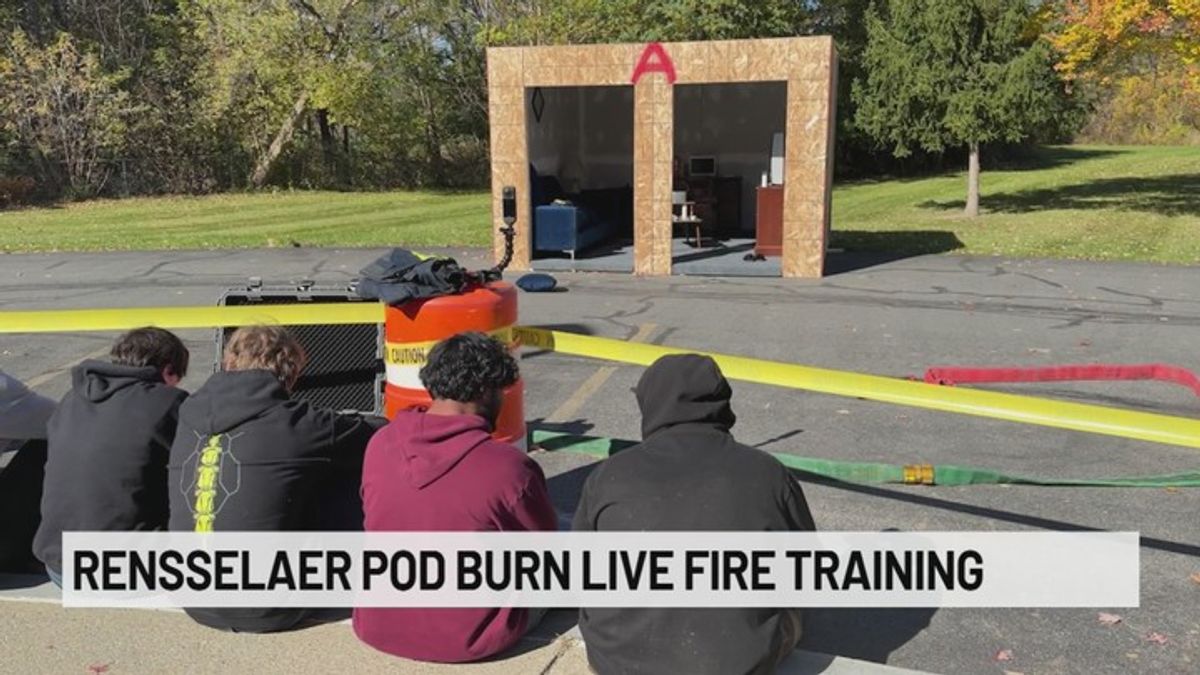 Rensselaer FD hosts live pod burn for fire training | Haystack News