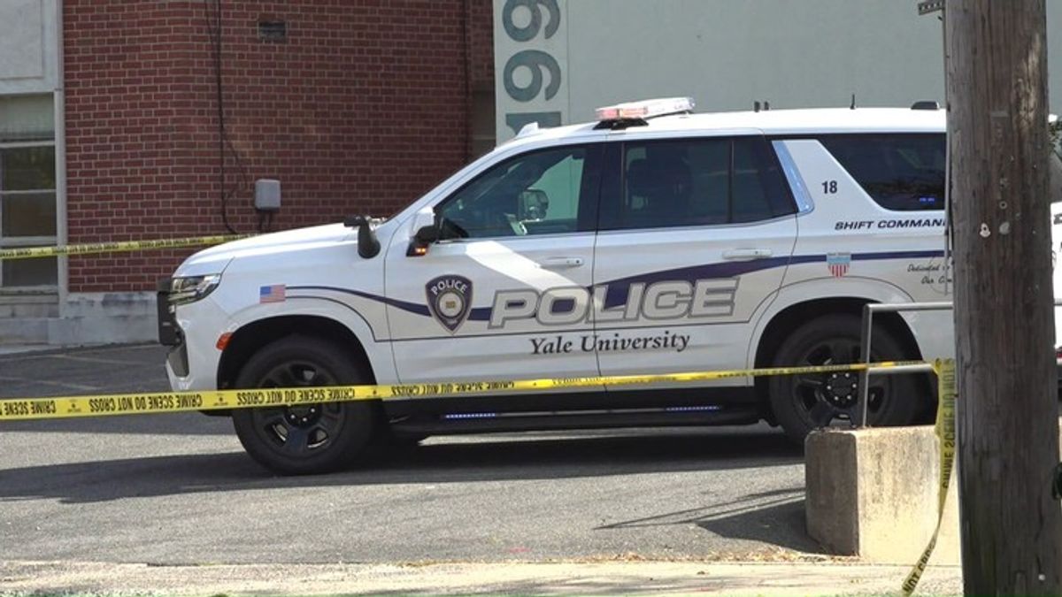 Yale police officer shoots out vehicle window during emergency rescue | Haystack News