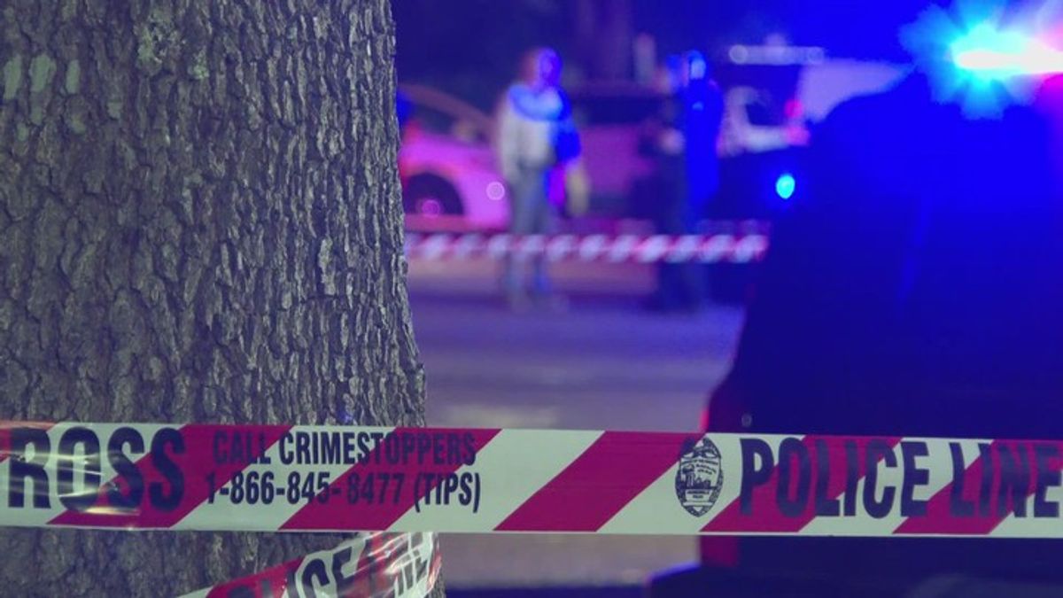 Shooting at Jacksonville apartment complex leaves man dead, another ...