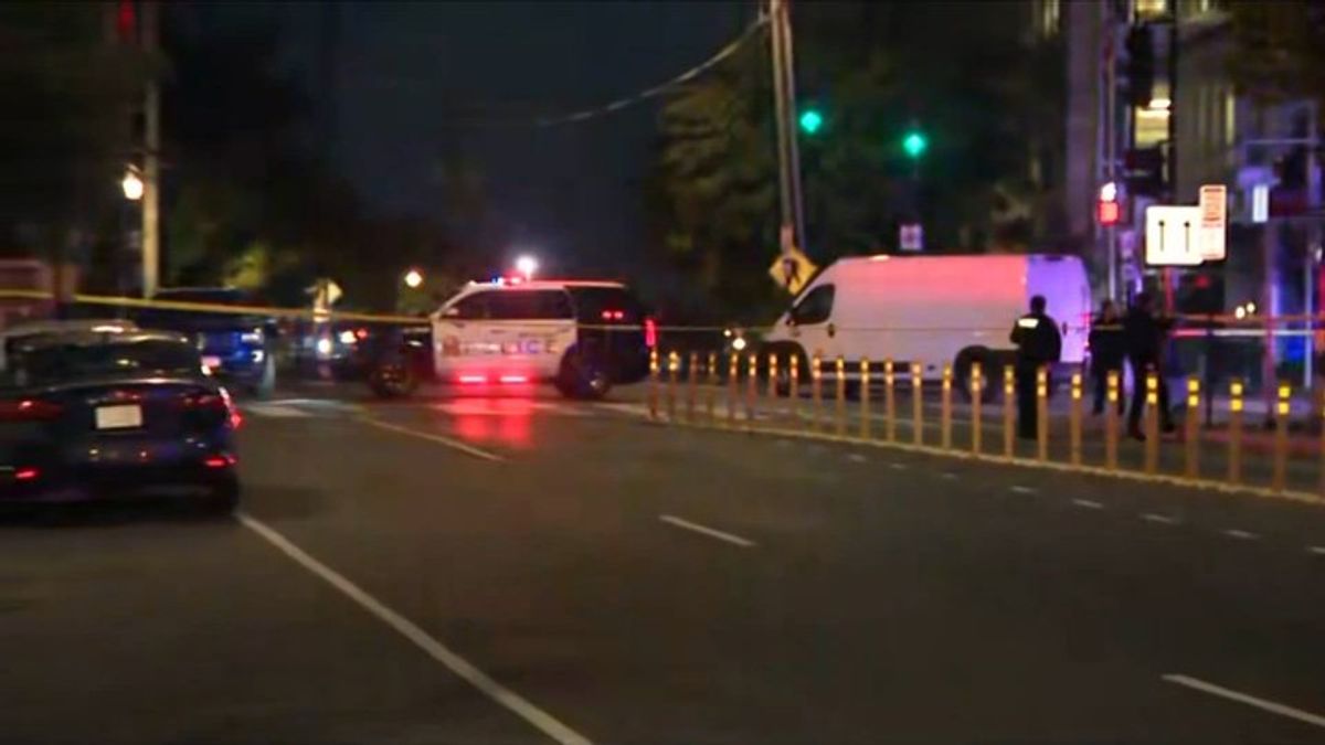 Police investigation blocks traffics in DC at Benning Road and ...