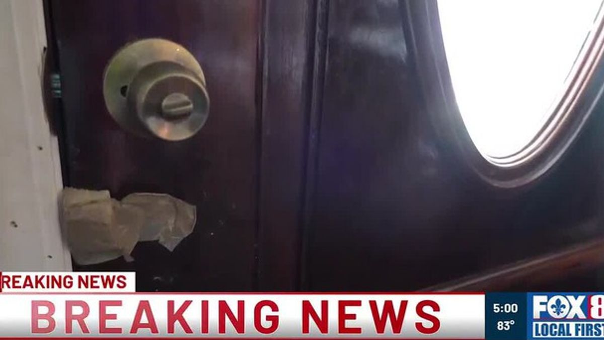 Deputies arrest two teens accused of home invasion, shooting at child ...