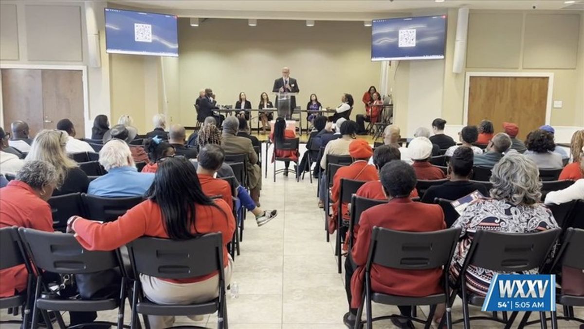 Voters hear from candidates ahead of election day | Haystack News