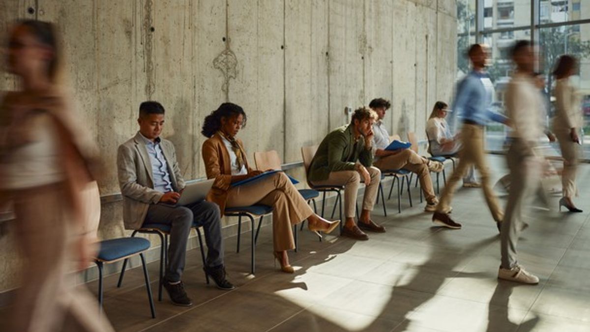 Unemployment holds steady, healthcare jobs stand out | Haystack News