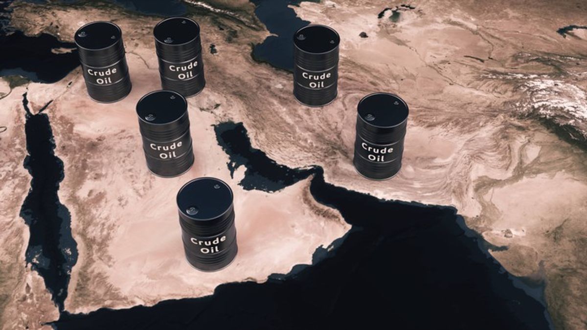 Strait of Hormuz latest: Gas prices at risk of hitting $5/gallon ...