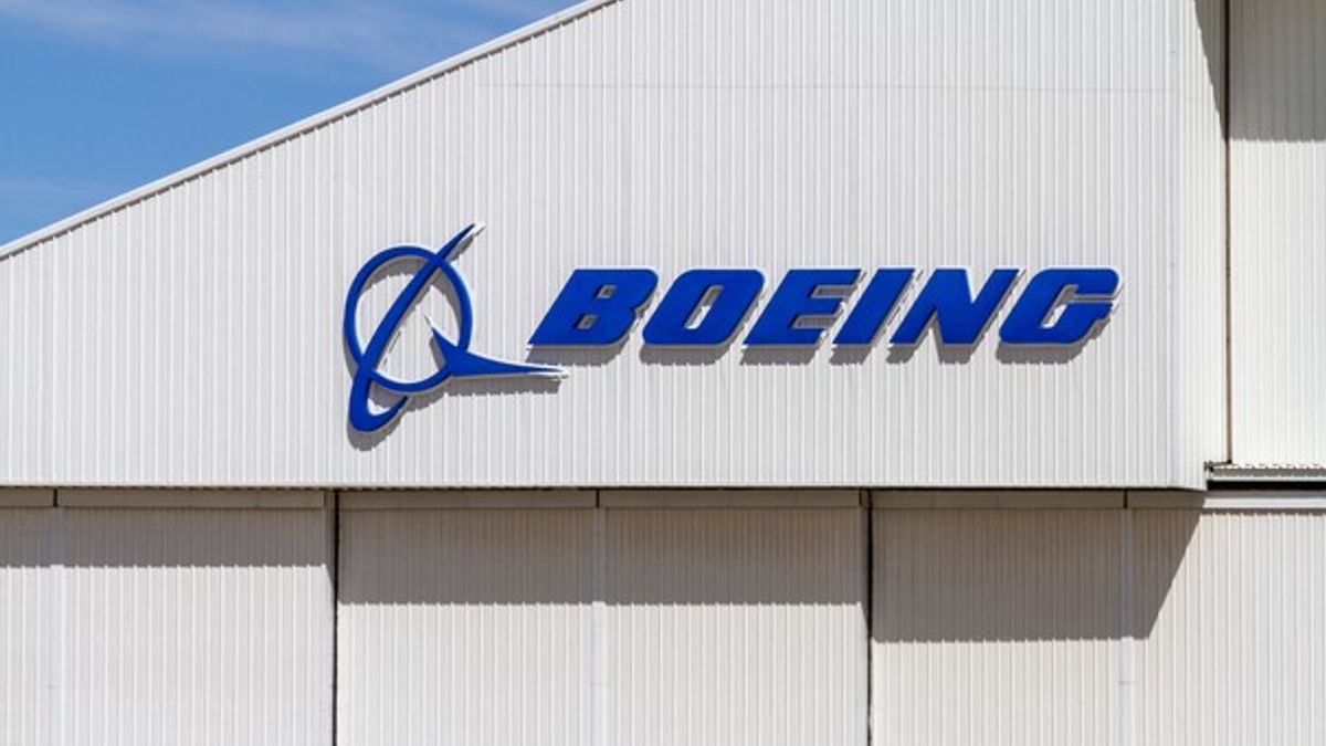 RH stock plunges, Boeing & Lockheed Martin's new deals with Pentagon ...