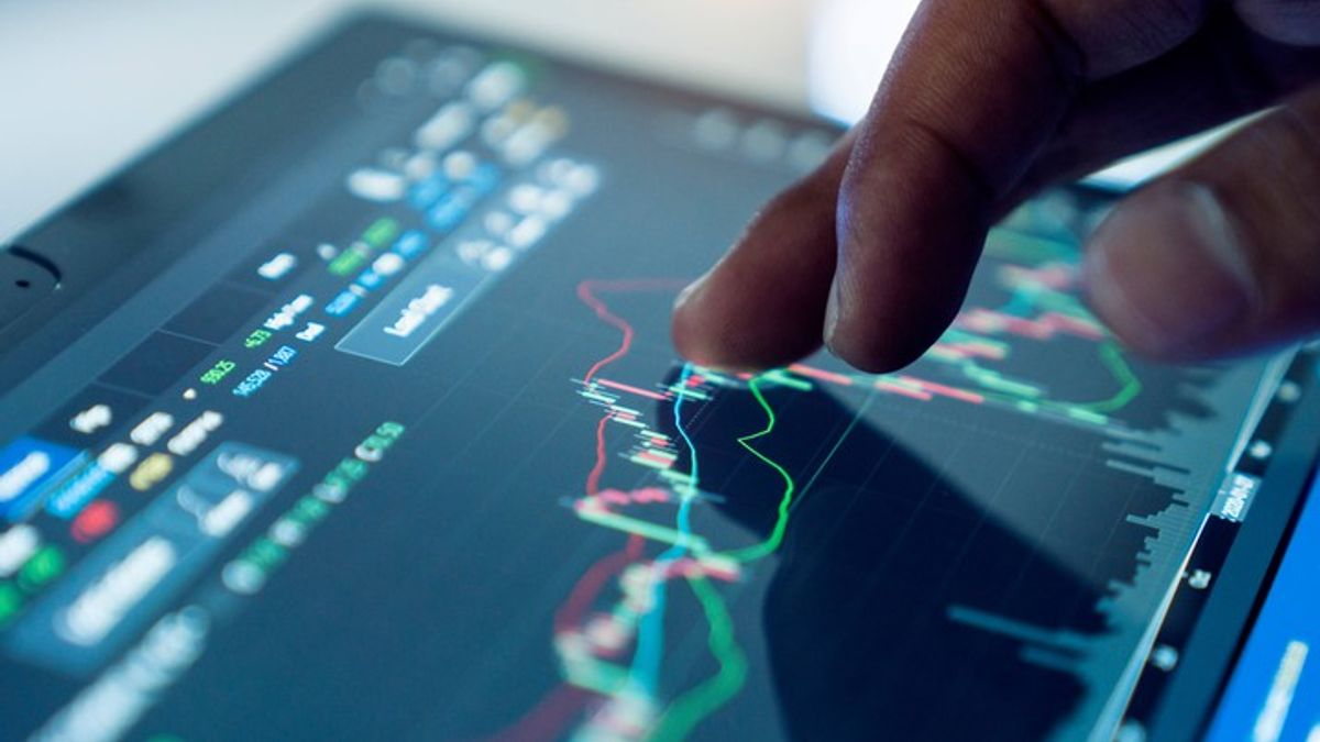 Labor market data, GOP tax bill, risk trading: Market Takeaways ...