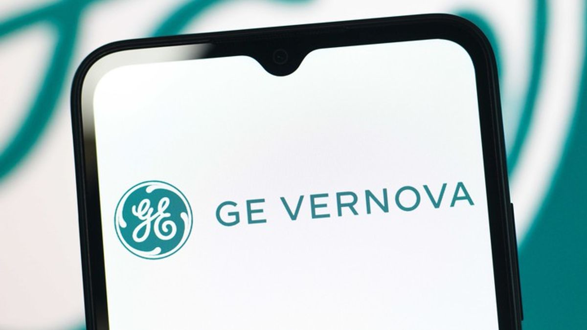 GE Vernova is in a 'chess match' to scale up, meet AI demands: CEO ...