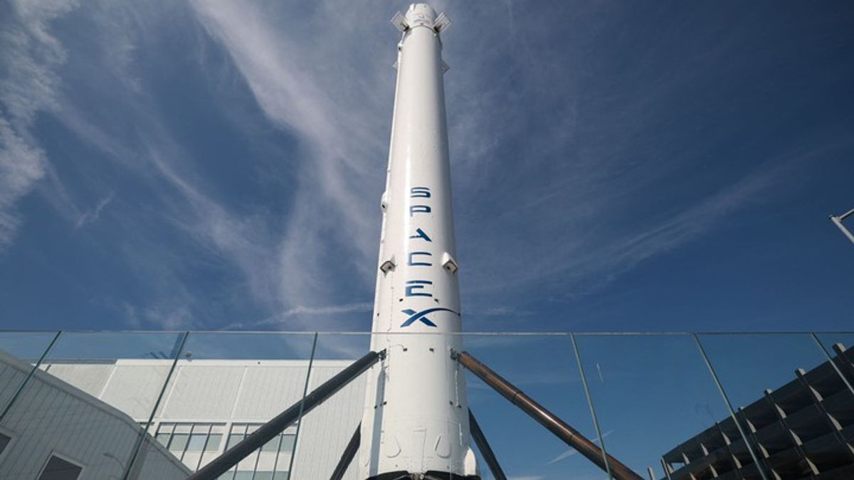 How SpaceX's IPO could change the landscape of the space economy ...