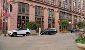 Shooting at Wash Ave. nightspot leaves 1 dead; suspects still at large ...