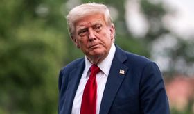 trump-diagnosed-vein-disease-swelling-legs-thumbnail
