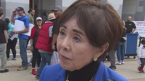 California congress members prep for return to Washington as deal to