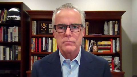 ‘Absolutely disgraceful’: Ex-FBI deputy director on DOJ questioning FBI